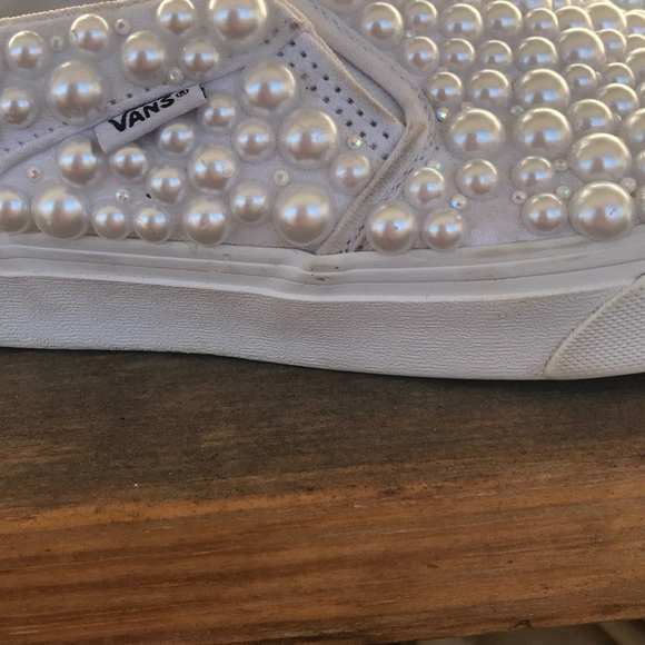 Vans Pearl with bows on back new pics update on listing - Picture 6 of 7